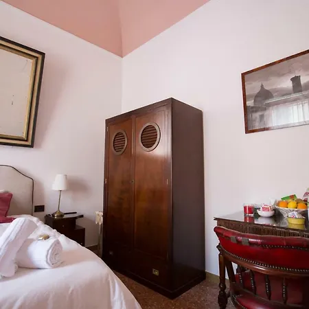 Baldovini Stay, Close To The Center Guest house *